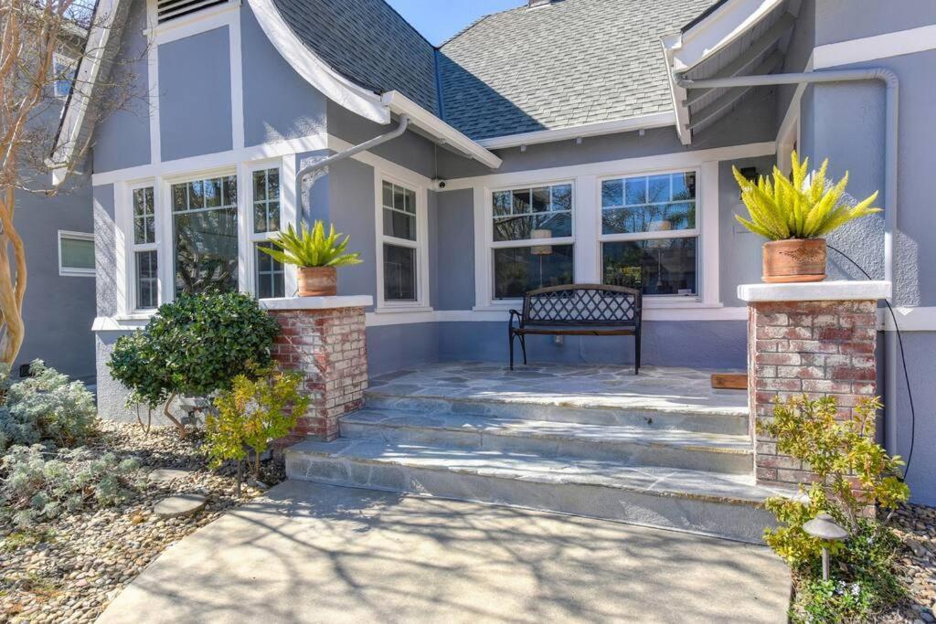 Garden Oasis In East Holiday home Sacramento