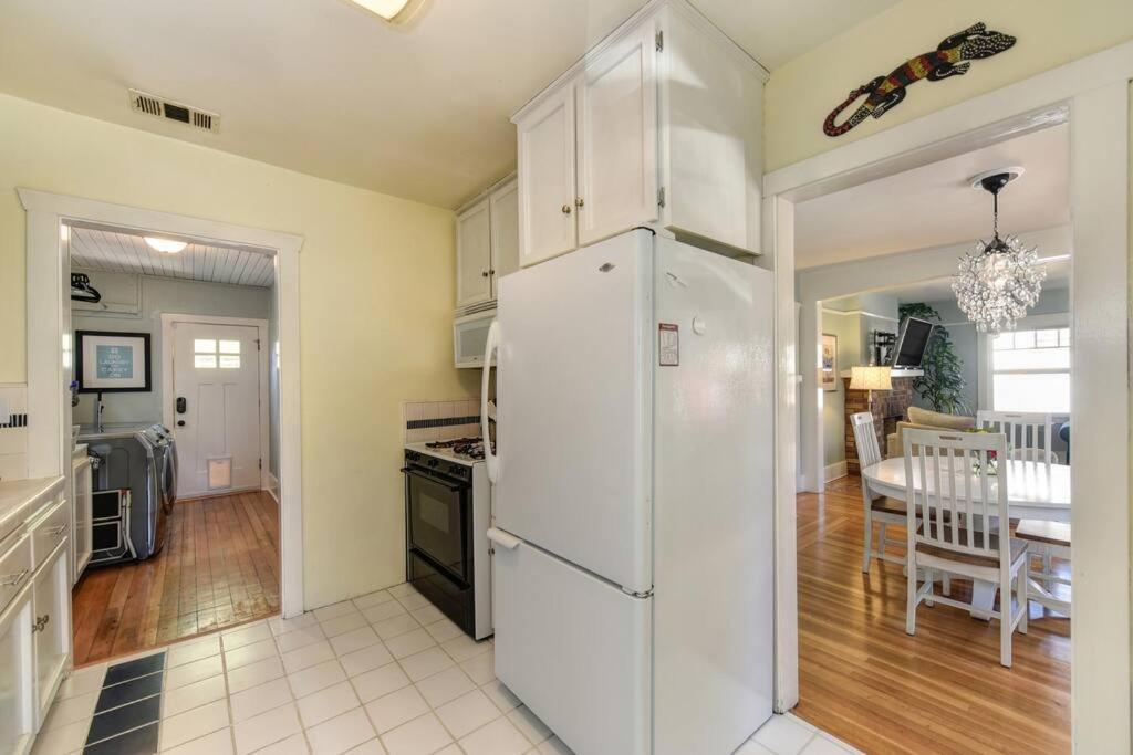 Garden Oasis In East Sacramento